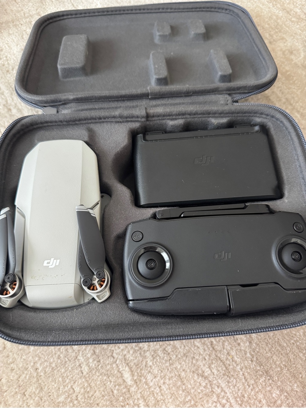 DJI Mavic Mini Fly More Combo Bundle